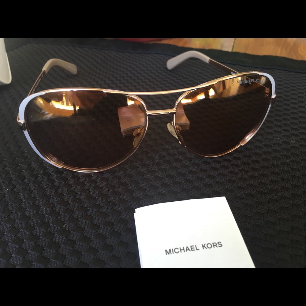 MK Chelsea Sunglasses